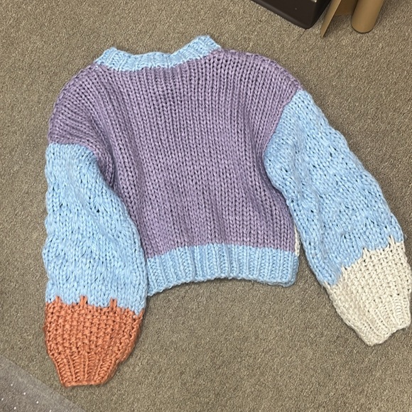 Colorblock Knit Sweater - Picture 3 of 3
